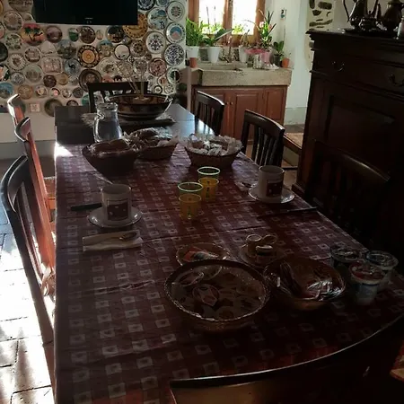 Battuta 3*